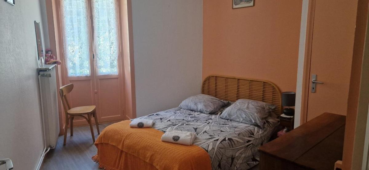 Appartement 120 M² Duplex Coeur Historique Au Calme Le Puy-en-Velay Екстер'єр фото