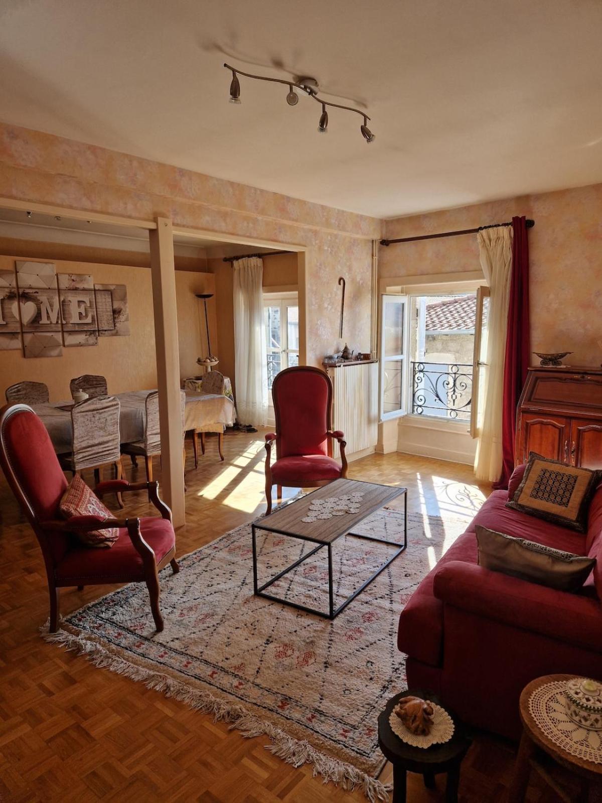 Appartement 120 M² Duplex Coeur Historique Au Calme Le Puy-en-Velay Екстер'єр фото