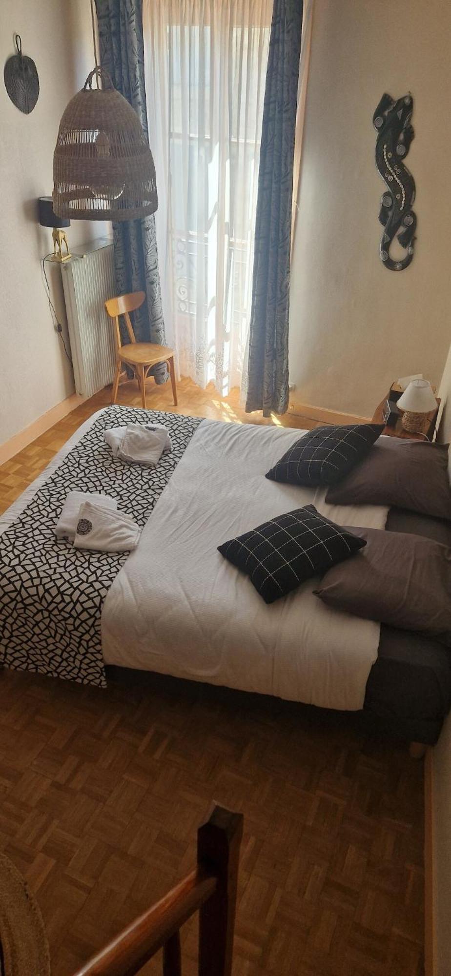 Appartement 120 M² Duplex Coeur Historique Au Calme Le Puy-en-Velay Екстер'єр фото