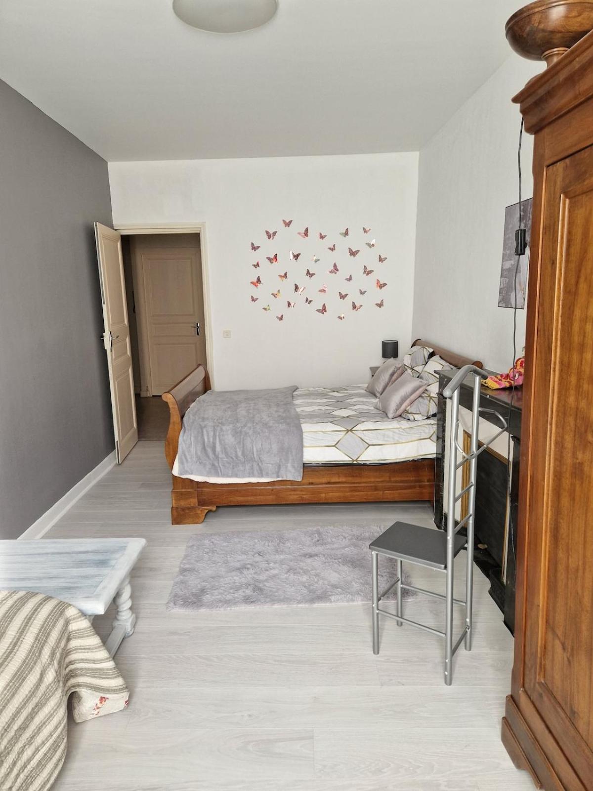 Appartement 120 M² Duplex Coeur Historique Au Calme Le Puy-en-Velay Екстер'єр фото